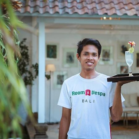 Room & Vespa 4 Seminyak Dış mekan fotoğraf